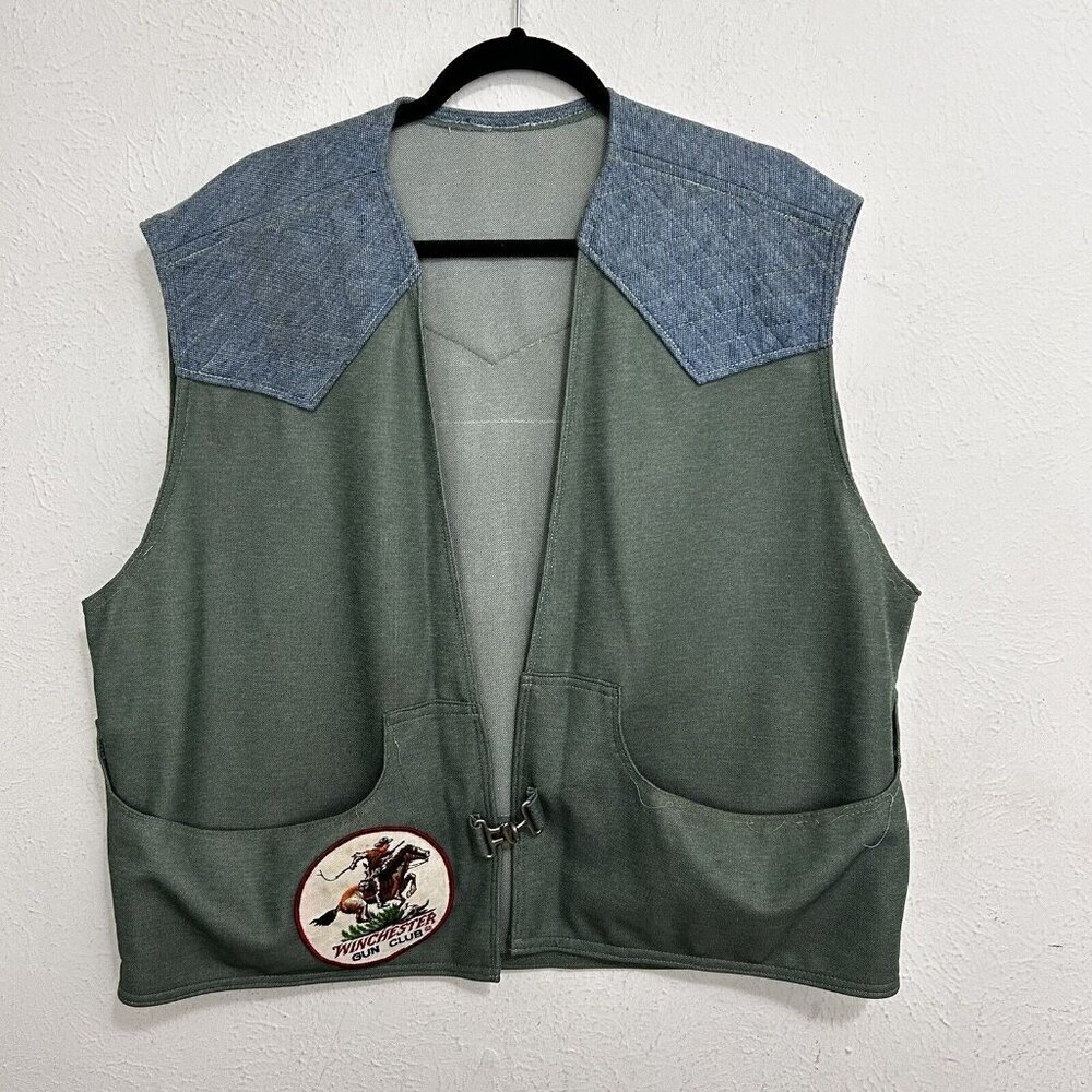 Vintage 60s Men's Green Duck Novelty Print‎ Vest Size L Winchester Patch Outdoor